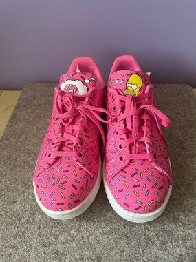 Adidas Simpsons doughnut shoes